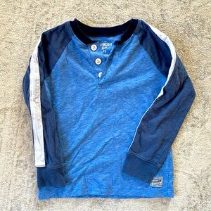 OshKosh Bgosh Boys Long Sleeved Blue T-Shirt